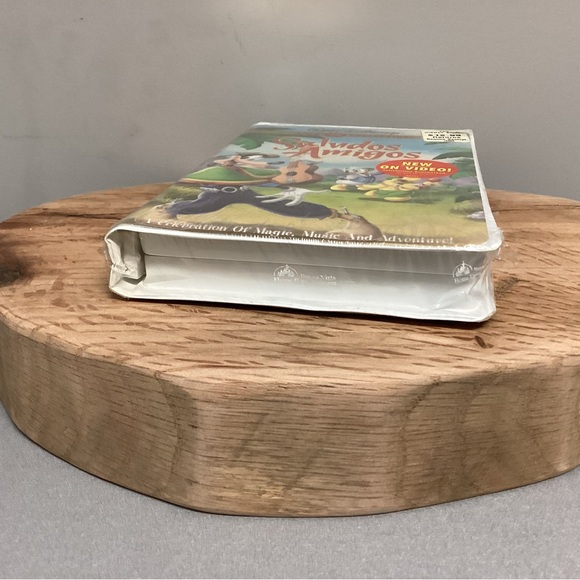 New & Sealed - Walt Disney - Saludos Amigos - Gold Collection VHS - Vintage Rare - Picture 5 of 9